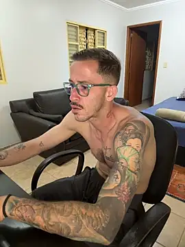 Lucasjandre's cam snapshot