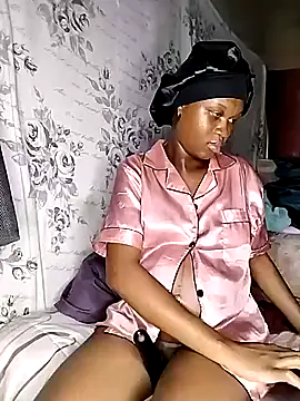 LilPregnantMommyyy's cam snapshot