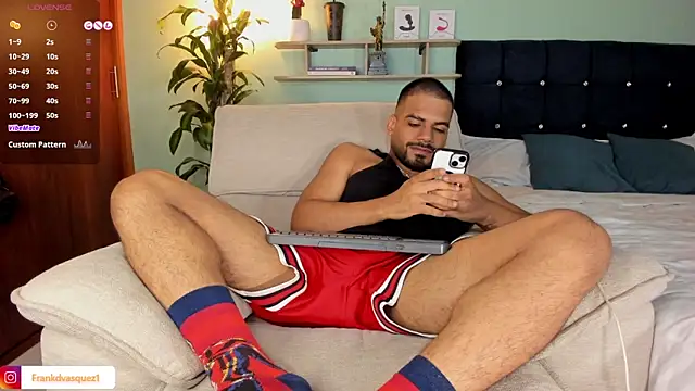 Neganhot_ live sex cam