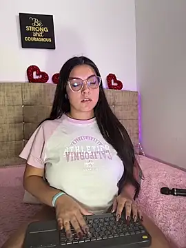 Alice_Summer1's cam snapshot