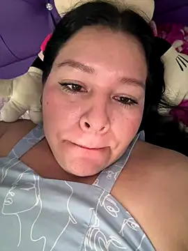 Lovelipsbig's cam snapshot