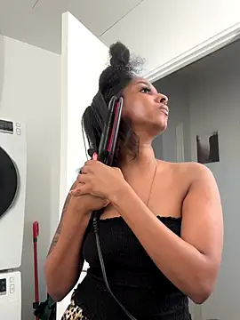 Your_Paris live sex cam