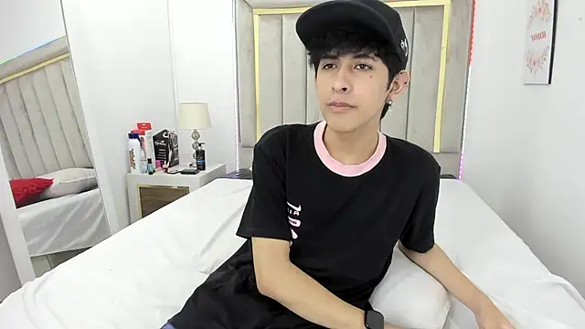 julian_xx live sex cam