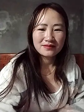 emini-xx's cam snapshot