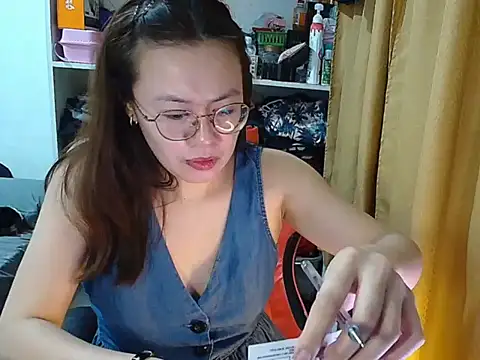 crizzybel's cam snapshot