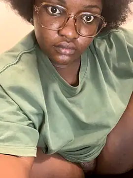 sweet18creamybigpussy's cam snapshot