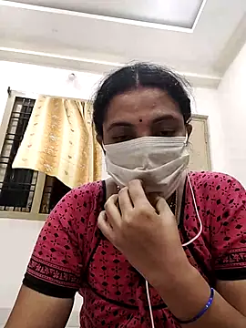 bhavyasri_55's cam snapshot