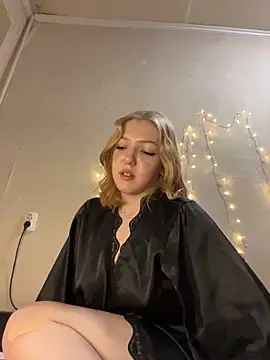 AlexandraXKitty's cam snapshot