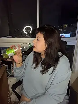 PoliBenett_'s cam snapshot