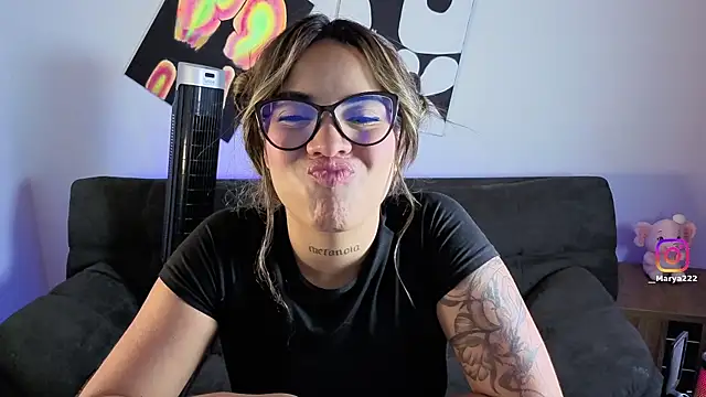 Maryybellax's cam snapshot