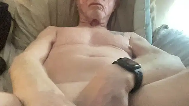 PinkpartsTom's cam snapshot