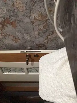 AlevNaz's cam snapshot