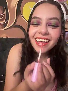 Hayleyourslave live sex cam