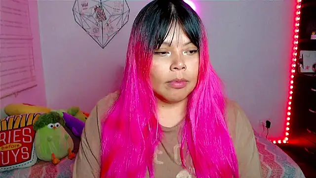 EllieMoonX's cam snapshot