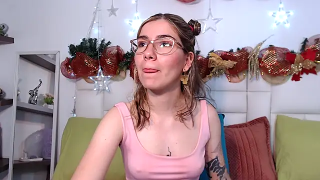 AriLumi's cam snapshot