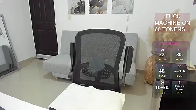 Valentina_____ live sex cam