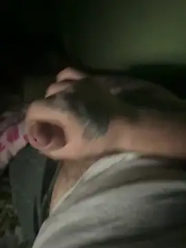 dragos211's cam snapshot