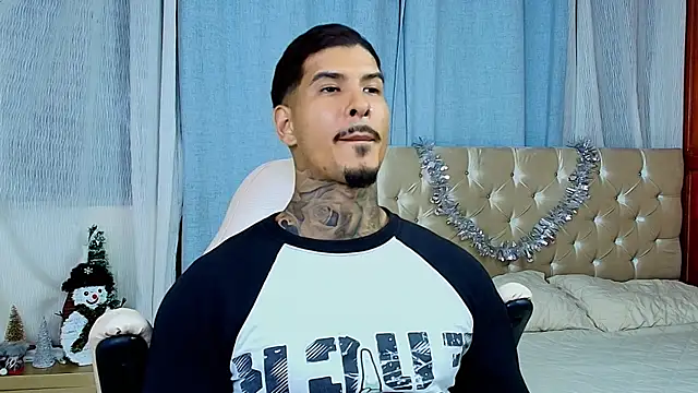 jiro_kenji1's cam snapshot