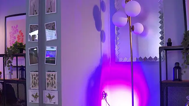 RavennaDArcy's cam snapshot