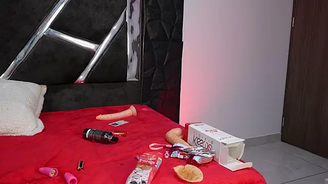 zoe_westxx's cam snapshot