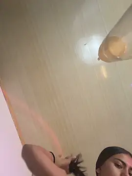 Lilybeeth live sex cam