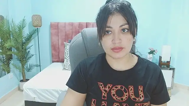 sophia_hadid's cam snapshot