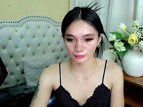 queen_lucinda live sex cam