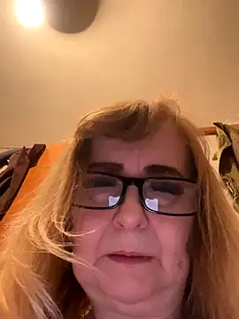 Irina2909@xh live sex cam