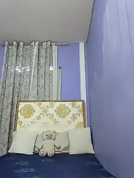 lady_kim_boner live sex cam