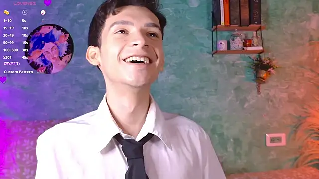 VicenteFerrer live sex cam