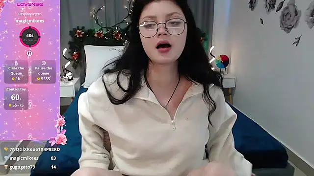 MileyRood's cam snapshot