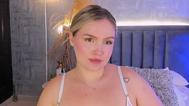 GaiaBaker live sex cam