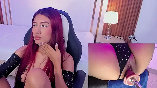 MiaVoss live sex cam