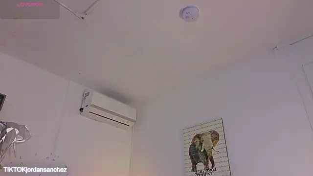 JordanSmiith_ live sex cam