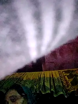 Pooja750's cam snapshot