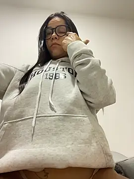 dominantandsubmissiveshow's cam snapshot