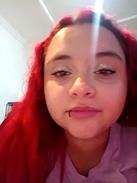 CURVY-HORNY's cam snapshot