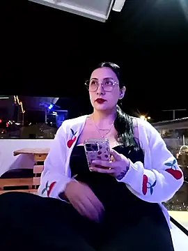 You-kitty2025 live sex cam