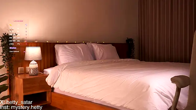 Hetty_satar's cam snapshot