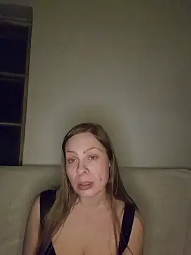 katiestevens's cam snapshot