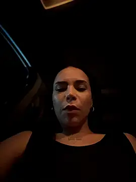 Naatalia live sex cam