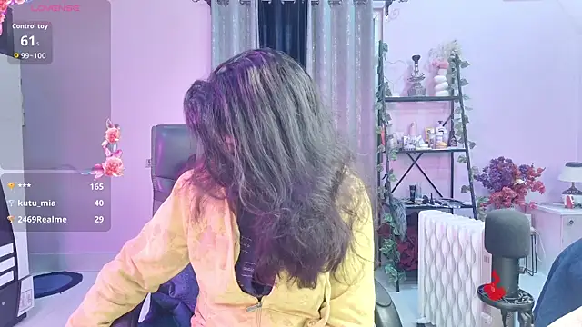 Naughty_nightz live sex cam