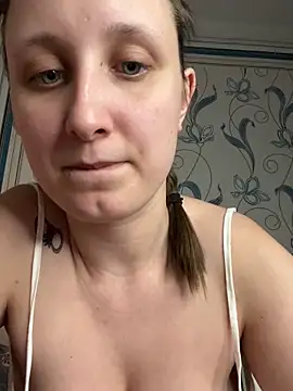 Lally_Girasole's cam snapshot