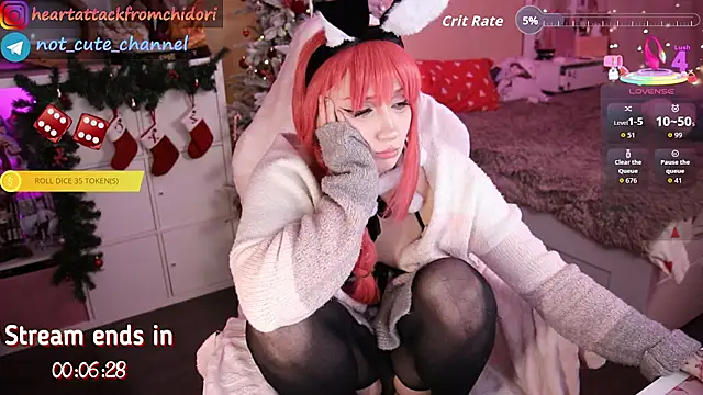 yourcutewaifu's cam snapshot