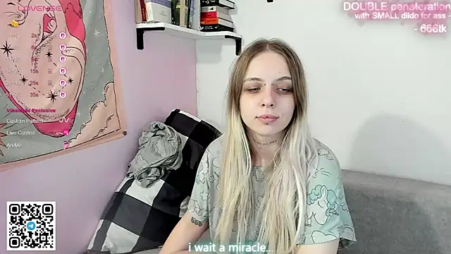 Alice_Halle's cam snapshot