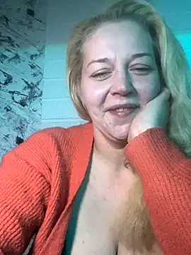 JenniferCarmen's cam snapshot