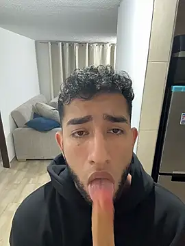 liam_bronw live sex cam