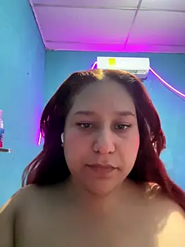 Kittysweet2001 live sex cam