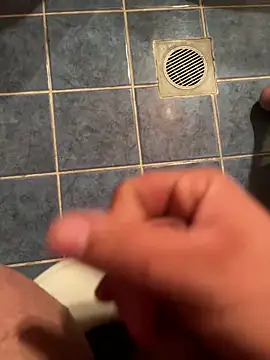 dimias004's cam snapshot