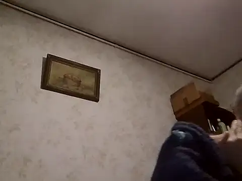 mariusica1@xh's cam snapshot